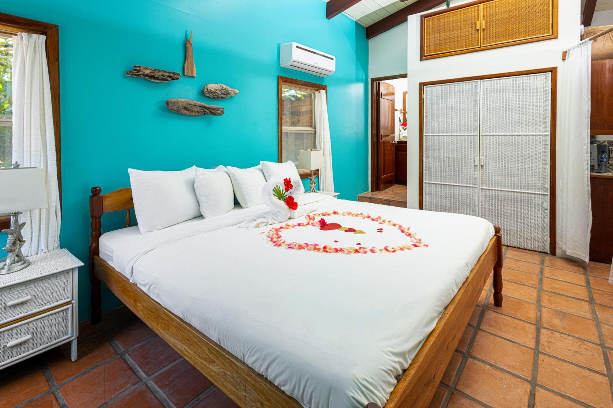 Sundiver Beach Resort San Pedro  Eksteriør bilde